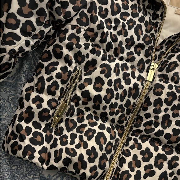 Michael Kors Puffer Jacket - Picture 2 of 3